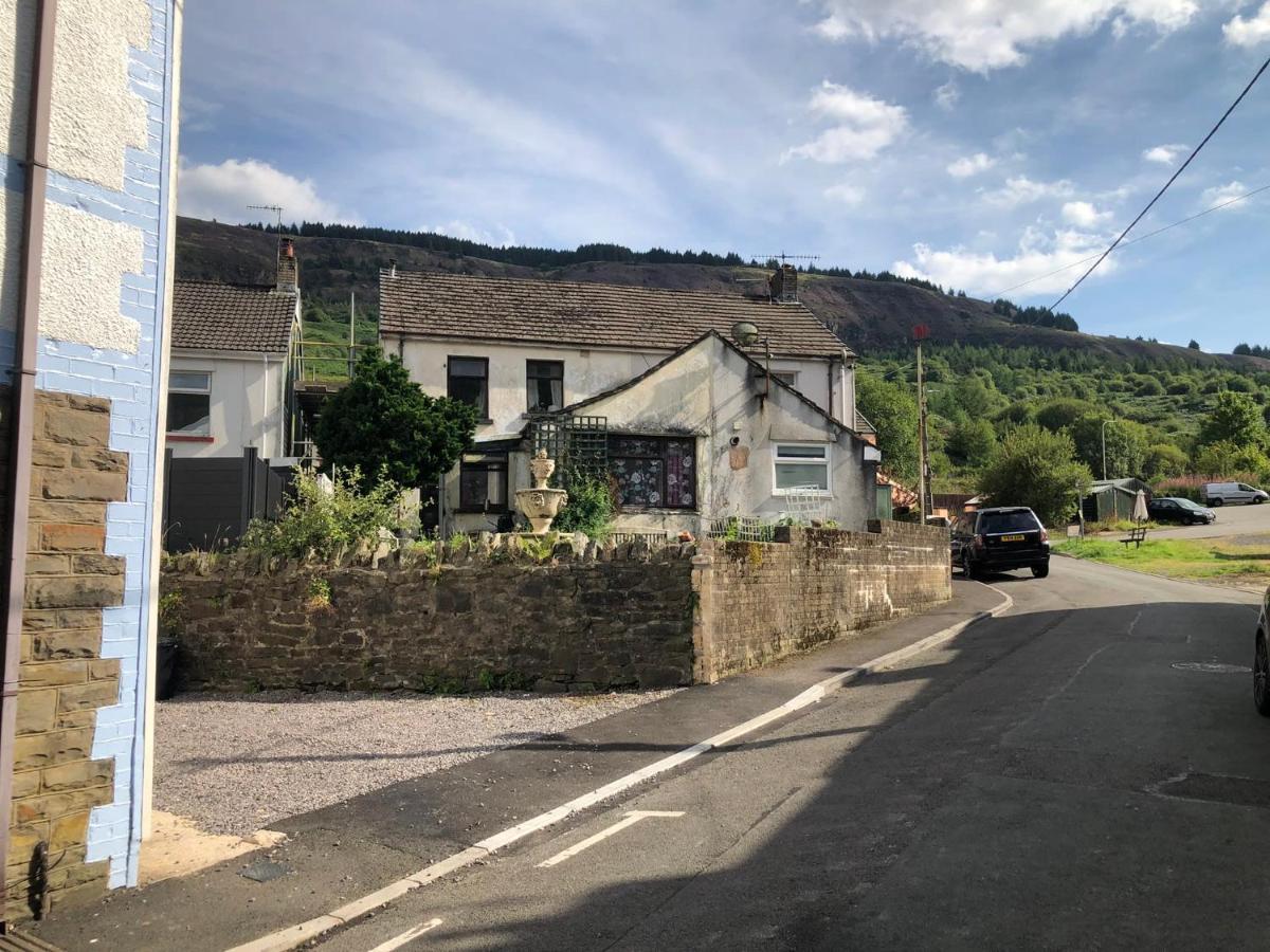 Rhondda Tunnel Cottage By Staystaycations Treorky Exterior photo